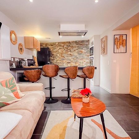 Appartement avec jacuzzi privé à Disney Quincy-Voisins Esterno foto