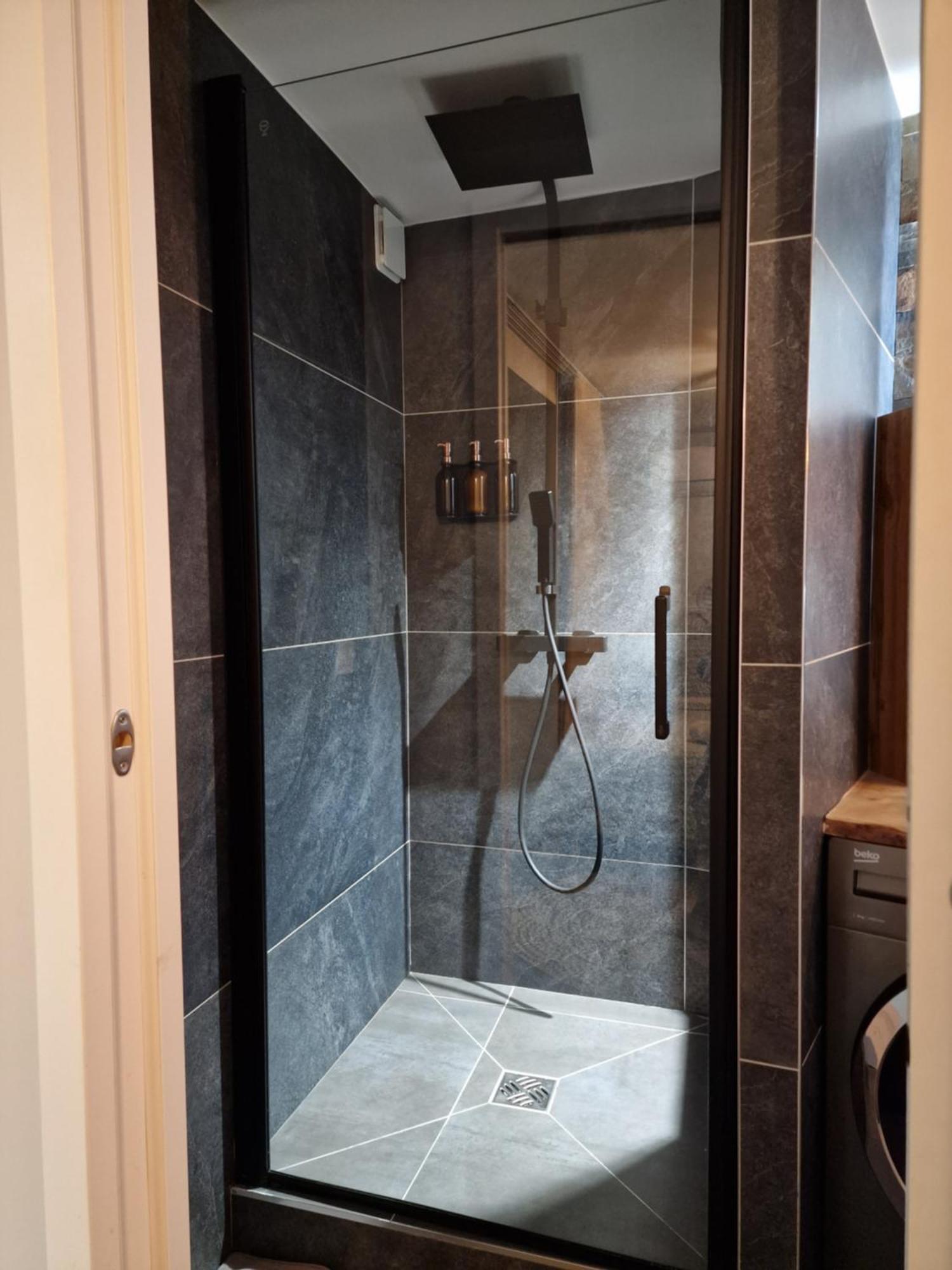 Appartement avec jacuzzi privé à Disney Quincy-Voisins Esterno foto