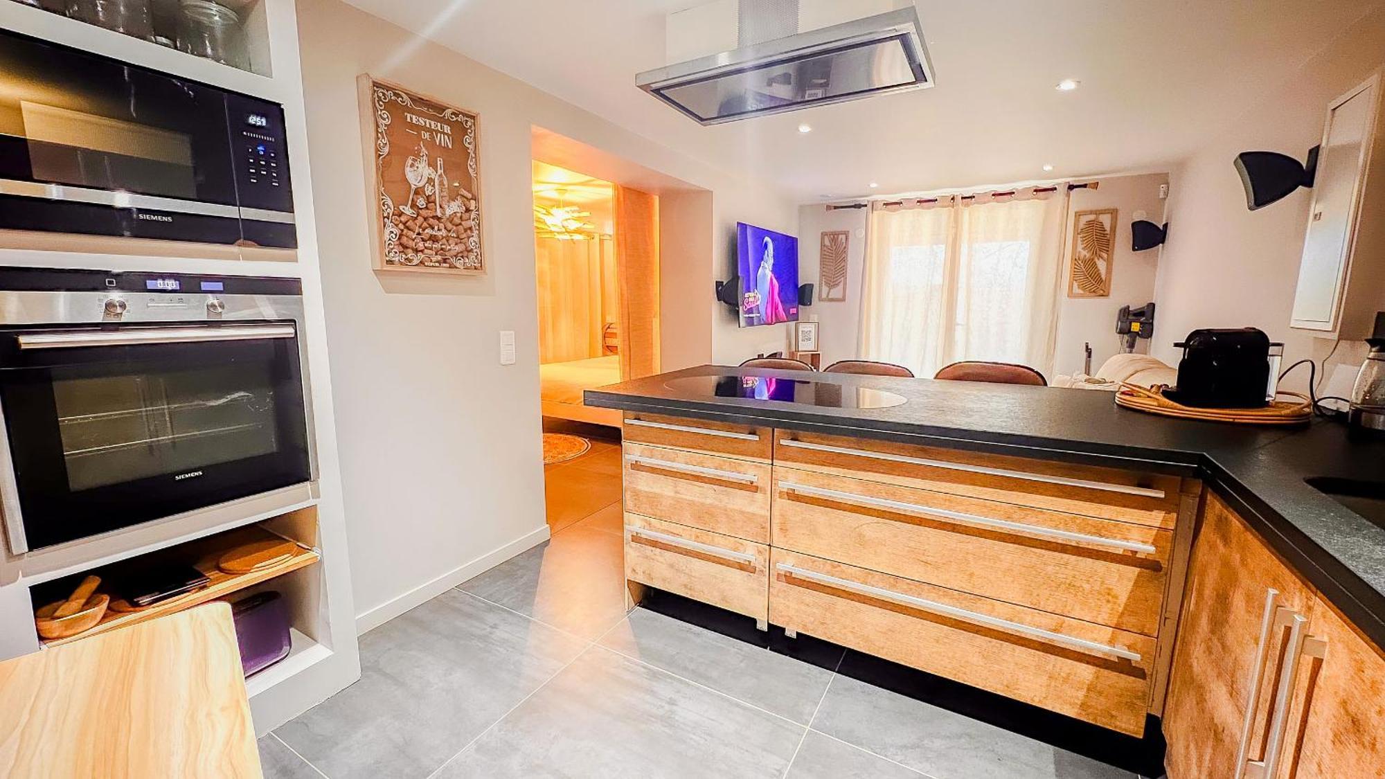 Appartement avec jacuzzi privé à Disney Quincy-Voisins Esterno foto